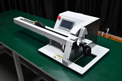 Klebeband-Wickelmaschine mit einseitigem Drahtzug JW-303K-1,0 m