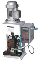 End-Feed Drahtabisolier- und Crimpmaschine WPM-2008A2-E - Abisolier- und Crimpmaschine