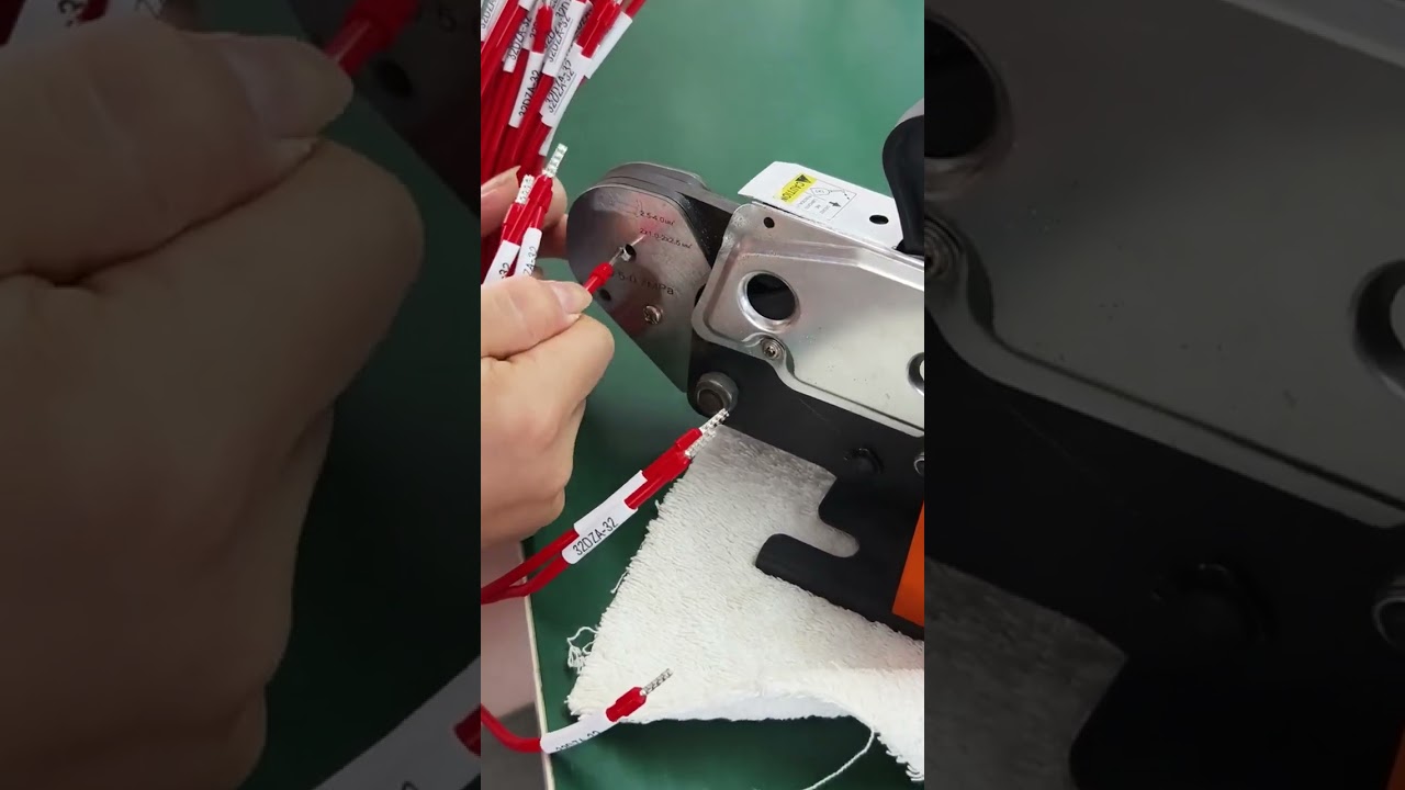 Efficient AM-6-4 Pneumatic Tube Terminal Crimping Machine