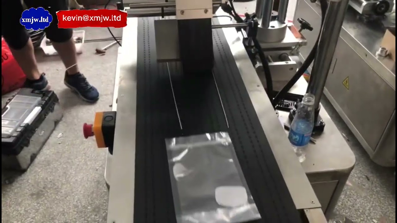 Automatische Etikettiermaschine für dicke Flachprodukte – Hochgeschwindigkeits-Präzision