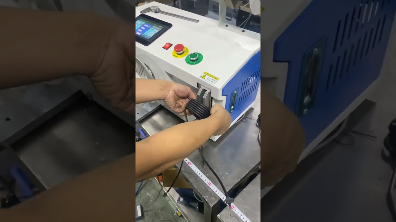 Traversierende Drahtwickel- und Bindemaschine mit Kopf-Schwanz-Halterung – Automatisierte Spulenproduktion