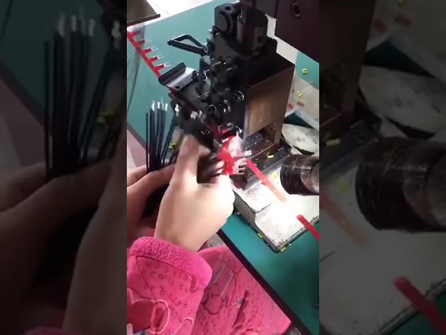 Manual Terminal Crimping Machine with OTP Mold for Electronic Wire Connectors