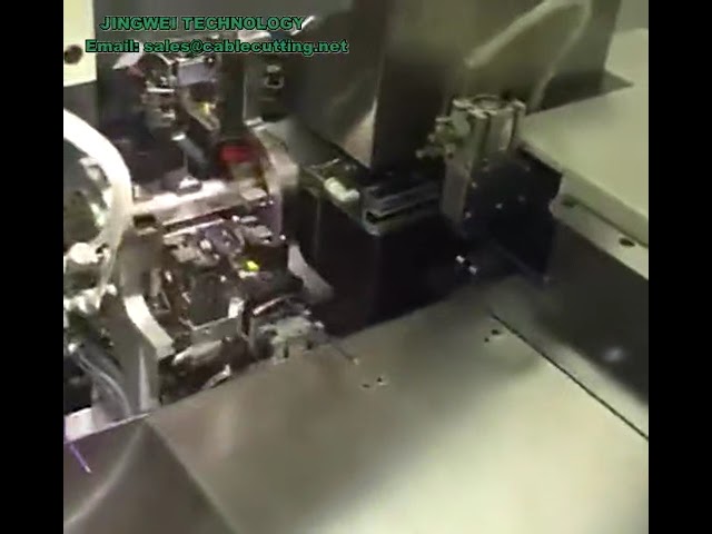 Automatische wasserdichte Bolzenklemmen-Crimpmaschine – Dichtungseinführung und Crimpen in einem