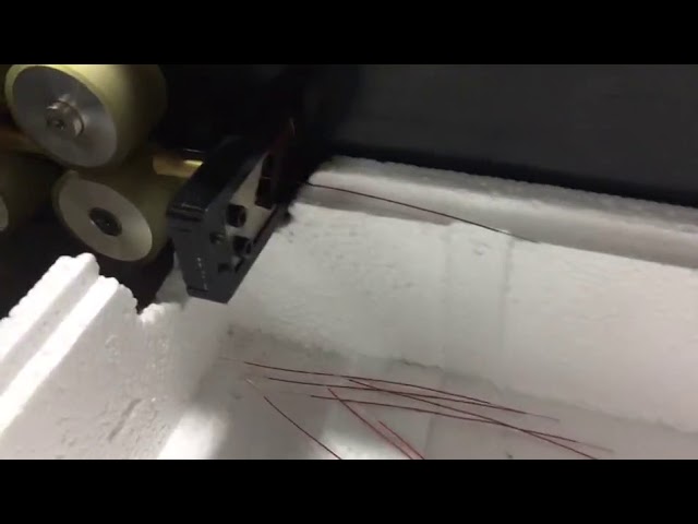 Effiziente Magnetdraht-Schneid- und Abisoliermaschine für die Spulenproduktion