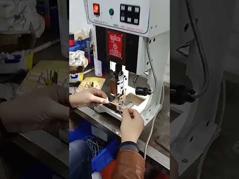 2T Halbautomatische Crimpmaschine für vorisolierte Drahtklemmen – Effizient & Zuverlässig