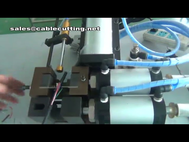 Pneumatische Kabelmantel-Abisolier-Maschine | Effizientes Abisolieren für die Industrie