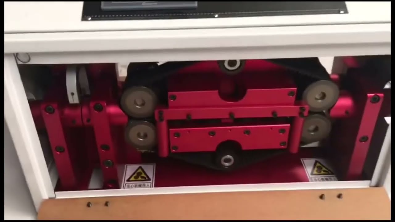 Automatische Wellrohr-Schneidemaschine für Kunststoffschläuche und Rohre – Präzise & Effizient