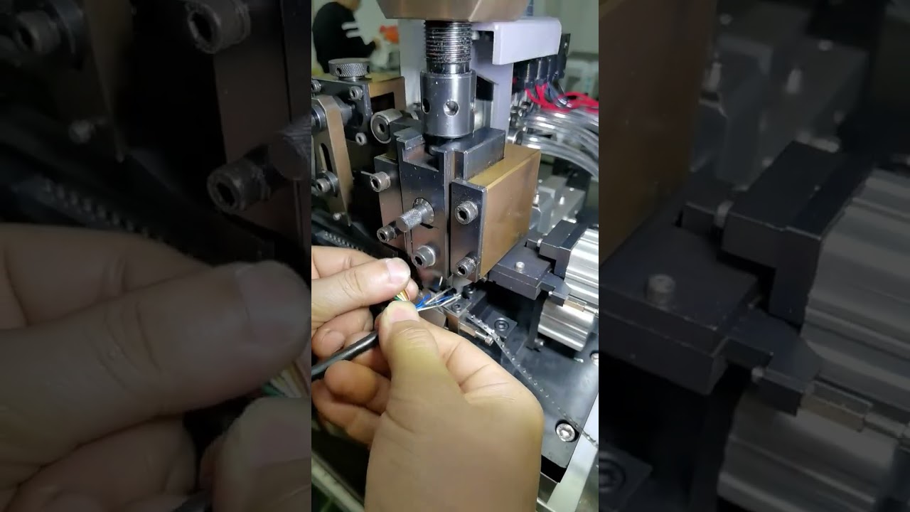 Automatic Wire Stripping and Crimping Machine for Factory Automation