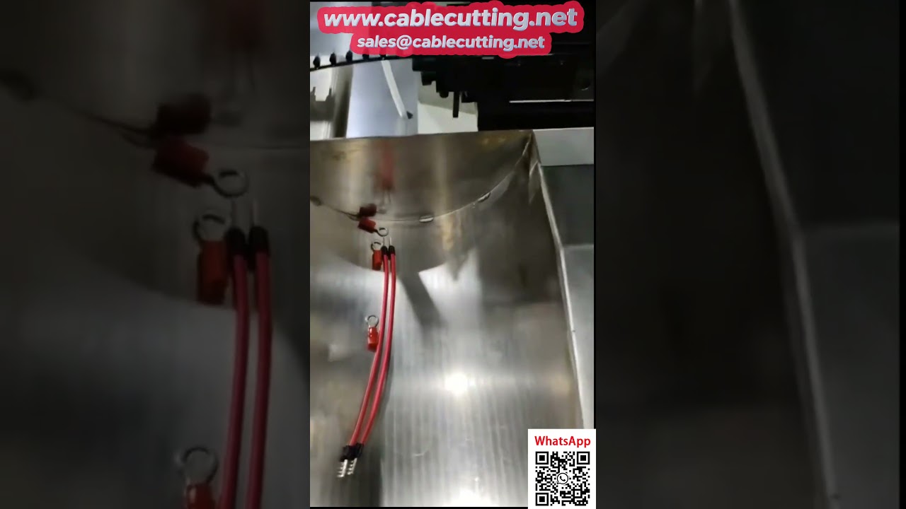 Automatische Abisolier- und Crimp-Maschine für vorgeisolierte Rohrkabelschuhe