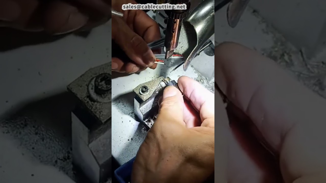 Benutzerdemo: Halbautomatische Lötmaschine – 400+ Teile pro Stunde
